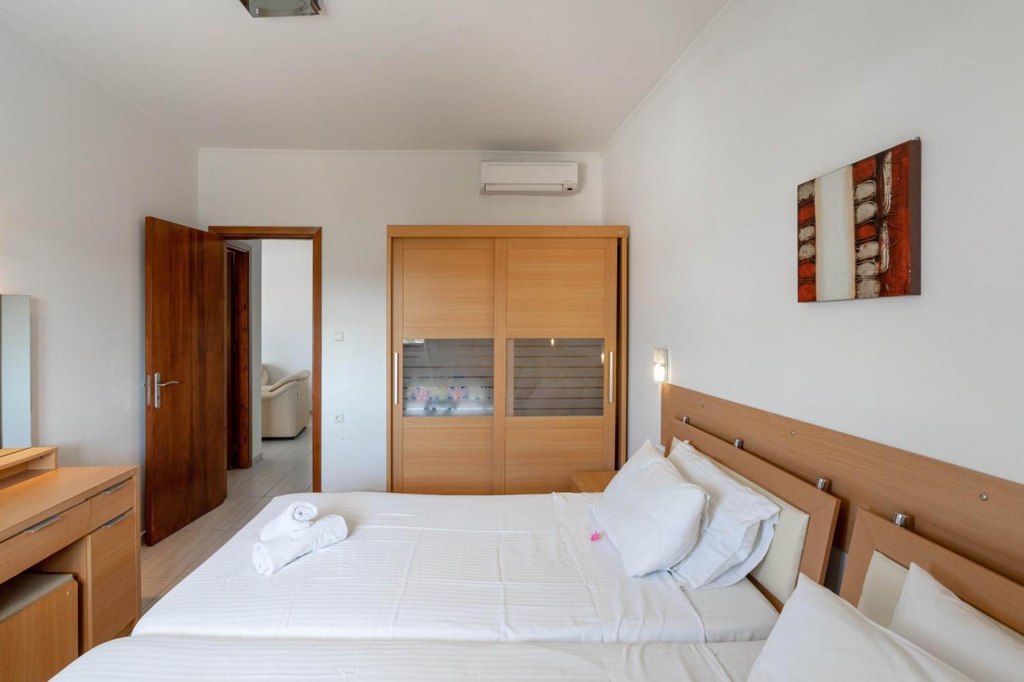 Raffaello Beach Faliraki Phòng bức ảnh